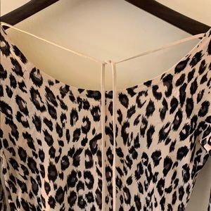 Leopard 🐆 print Guess long sleeve mini